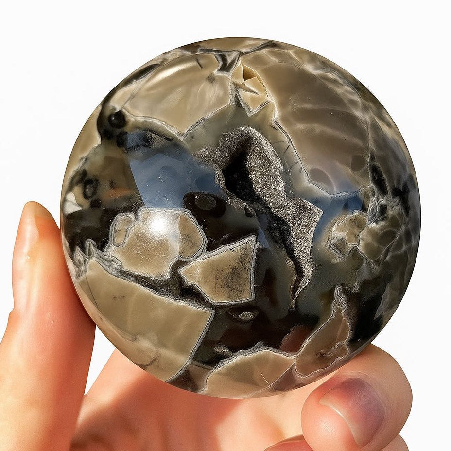 3" Nature Druzy Volcano Sphere – UV Reactive