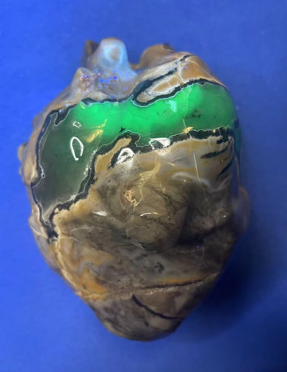 5" Volcano Agate Heart UV Reactive Crystal
