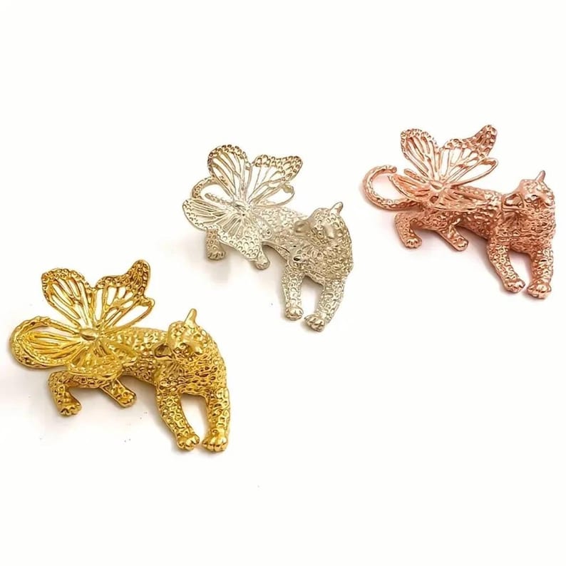 Leopard Butterfly Crystal Sphere Display Stand