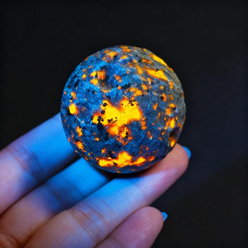 2"Hand Carved Natural Yooperlite Moon